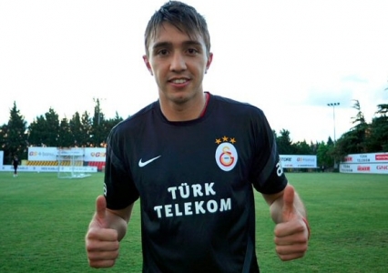 http://www.sporx.com/img/1/2011/muslera-1312741791.jpg