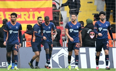 Başakşehir, Süper Lig'de yoluna 'Doludizgin' devam ediyor