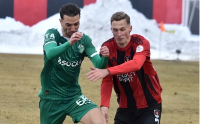 Vanspor evinde Iğdır'ı 3 golle geçti