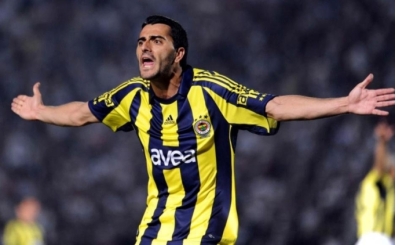 Fenerbahçe'nin eski golcüsü Güiza'dan şaşırtan imza!