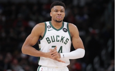Milwaukee Bucks'a kötü haber: Giannis Antetokounmpo