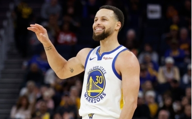 Stephen Curry, NBA'de en fazla sayı atan ilk 20'de