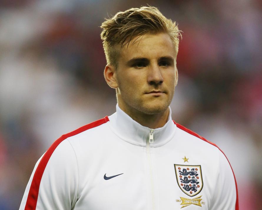 Люк шоу. Luke Shaw. Shaw футболист. Самые красивые футболисты Англии. Люк шоу прическа.