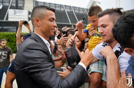 Cristiano Ronaldo çılgınlığı başladı! - Futbol Sporx ...