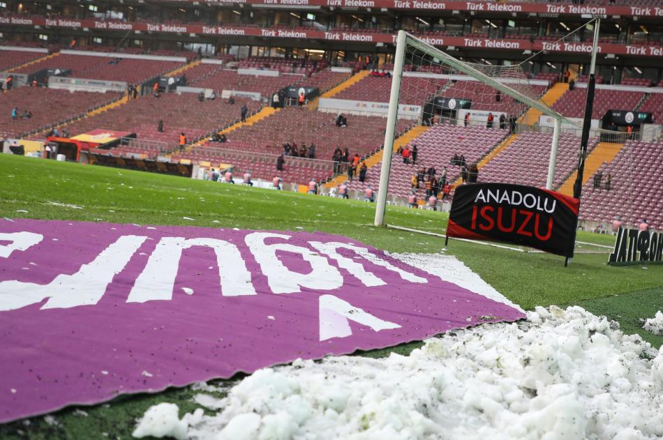 Türk Telekom Stadı�nda son durum! Futbol 2015 yılın fotografları