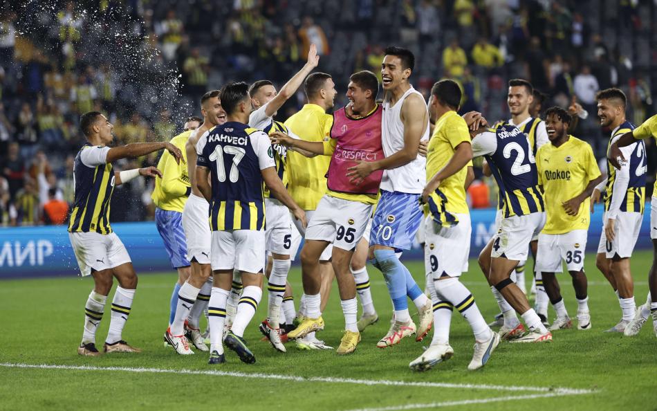 FENERBAHE GELMEZ!