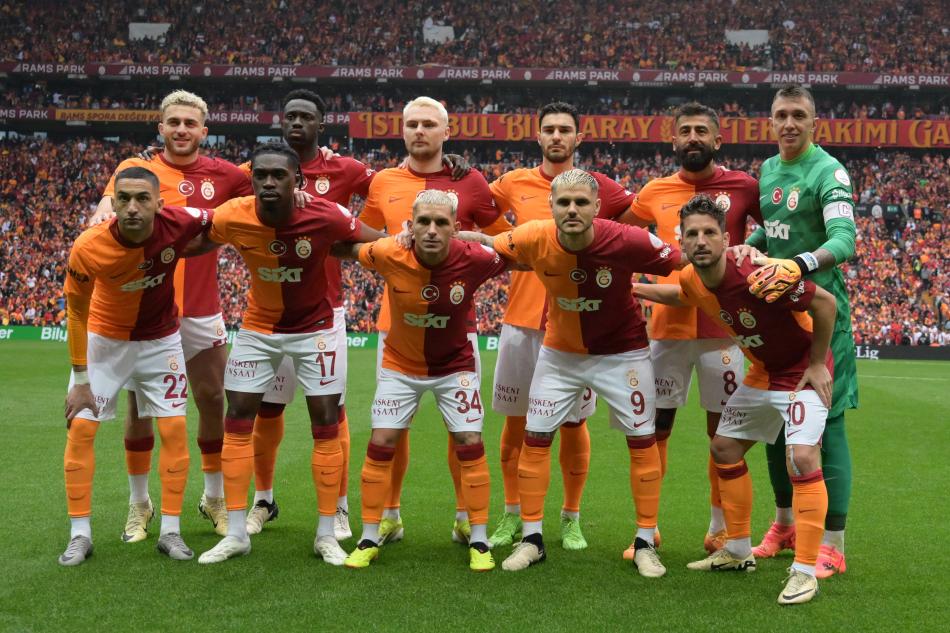 GALATASARAY'DA 10 SEZON