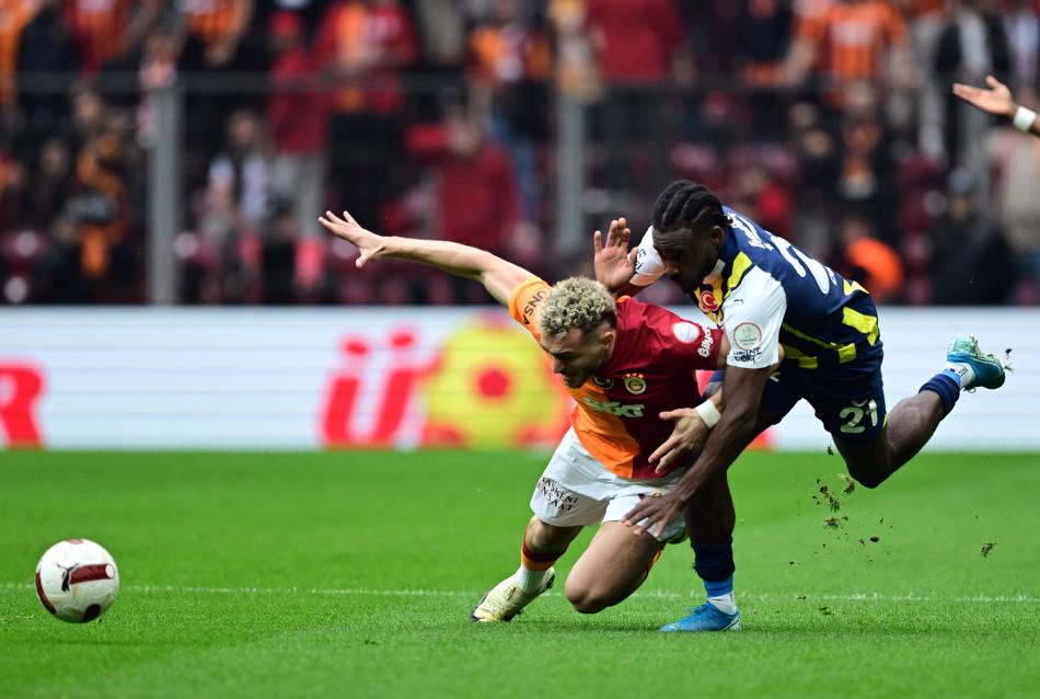 FENERBAHE, GALATASARAY