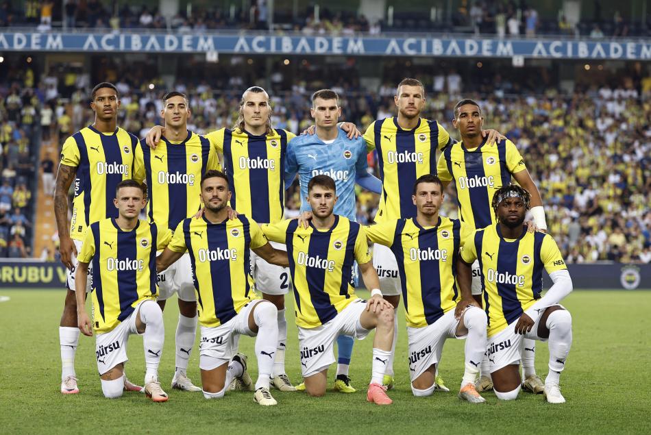 YAZARLARIN FENERBAHE YORUMLARI