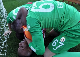 Eray can - Didier Drogba