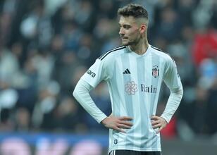 Beşiktaş'ta Muçi için sürpriz karar!