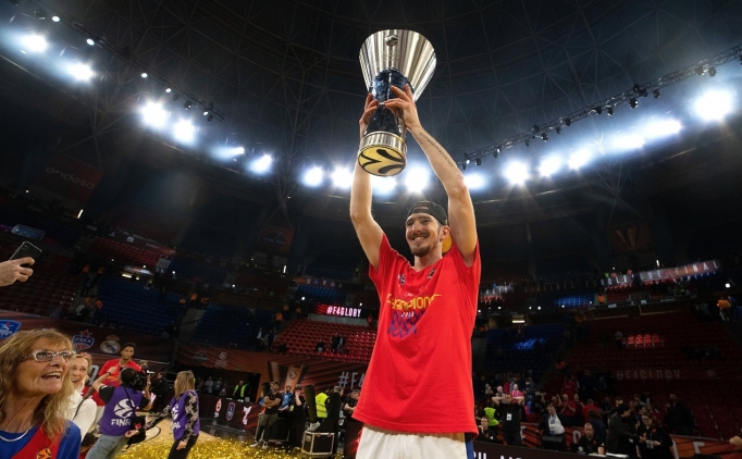 Fenerbahce Beko Nando De Colo Ya Imza Attirdi