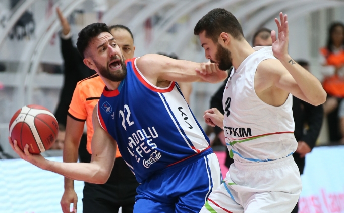 Anadolu Efes, Aliaa'da kazand