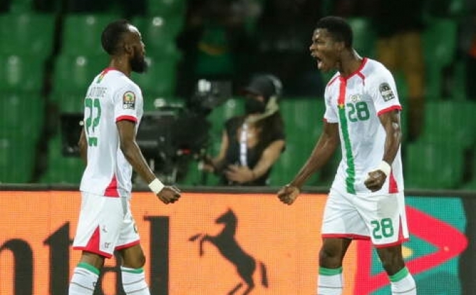 Kamerun'dan sonra 2. yar finalist Burkina Faso