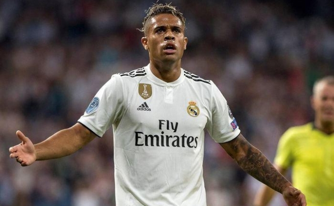 Mariano Diaz, Real Madrid'den ayrlyor