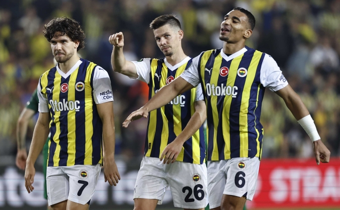 Fenerbahe, evinde kalesini kapatamyor