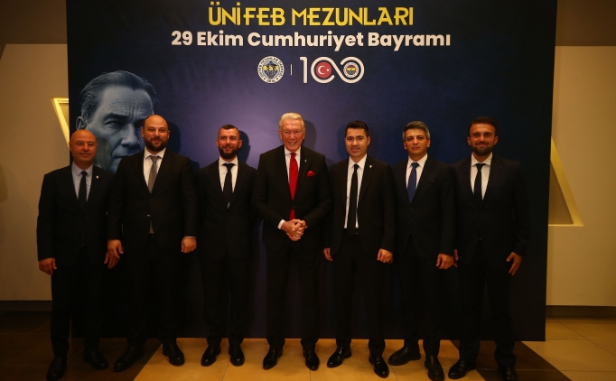 niversiteli Fenerbaheliler Mezunlar Dernei, Cumhuriyet'in 100. yl iin gece dzenledi