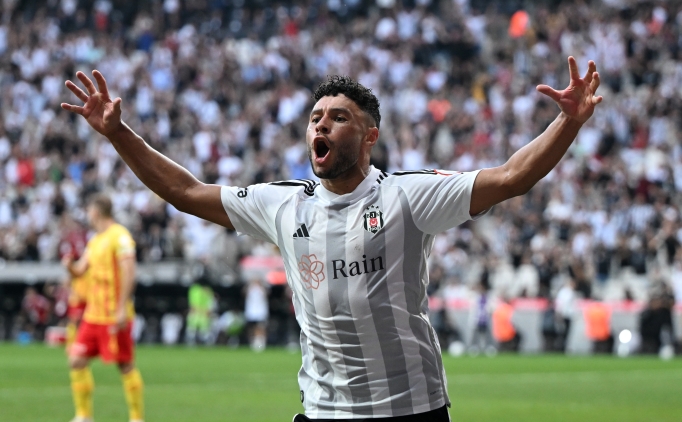 Chamberlain, ngiltere'de gndem oldu