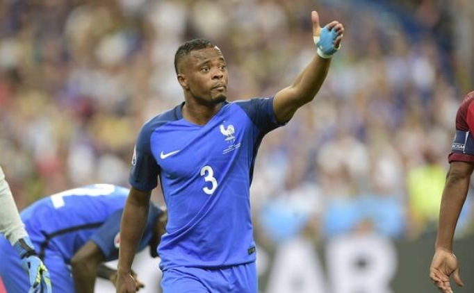 Patrice Evra'nn Fransa milli takm pimanl