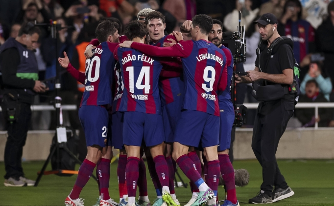 Barcelona evinde zorland ama 3 puan ald!