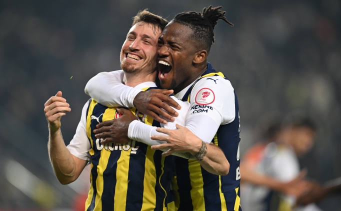 Fenerbahe'de Mert Hakan Yanda yeniden gze girdi!