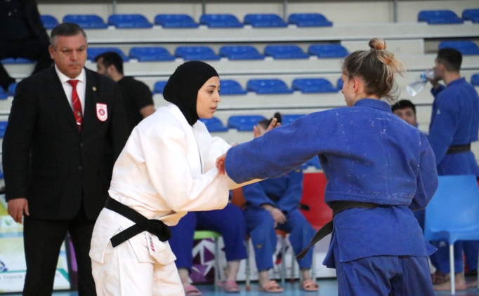 Erzurum'da yaplan Trkiye niversiteler Aras Judo ampiyonas tamamland