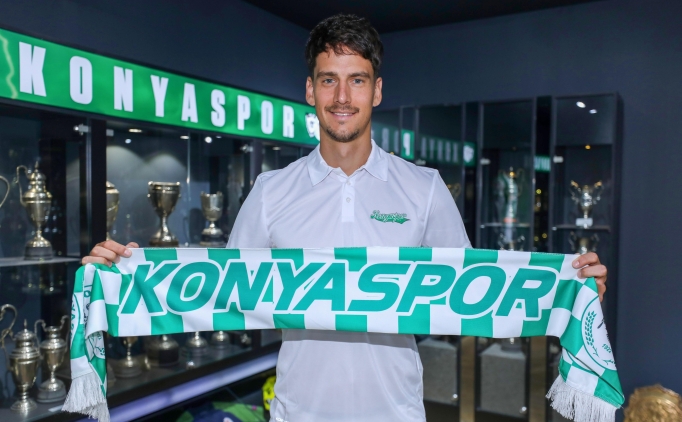 Konyaspor, eski futbolcusu Jevtovic'i transfer etti