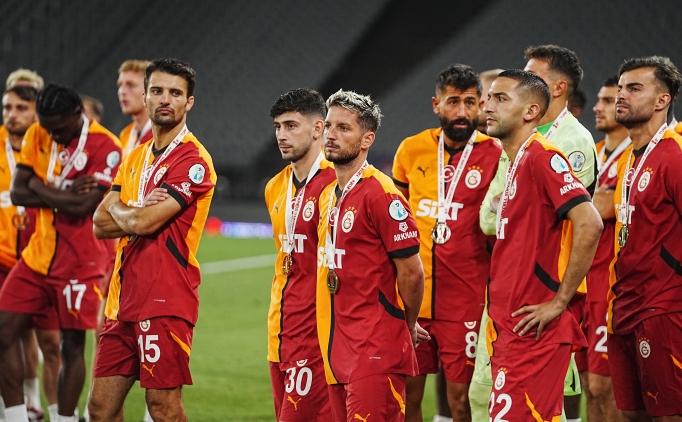 Galatasaray sezon ncesi 6 man 4'n kaybetti