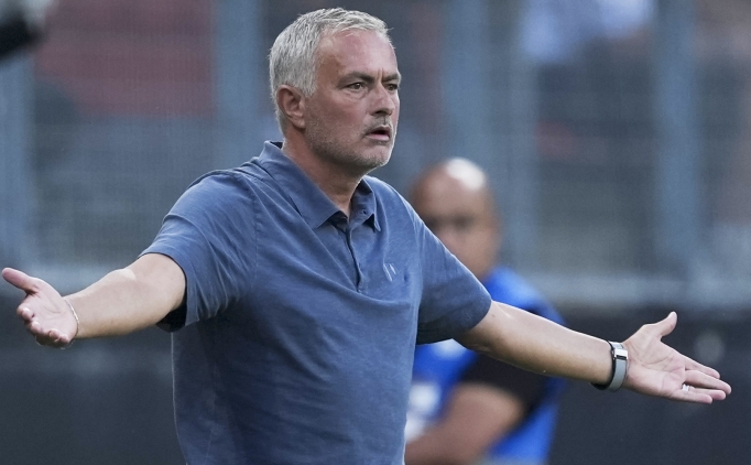 Jose Mourinho'dan Adana Demir'e farkl 11!