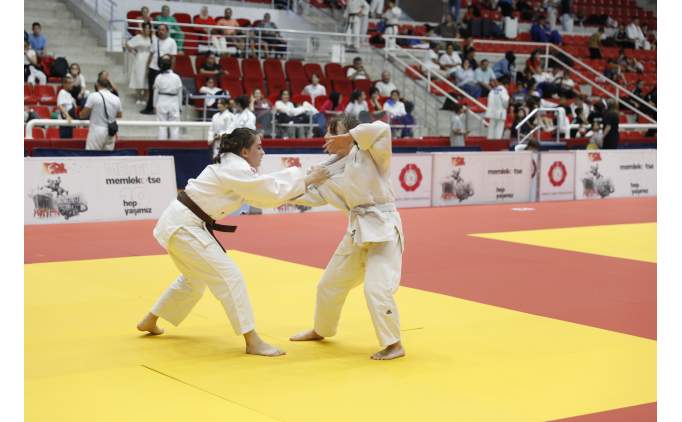 20. Karadeniz Judo Turnuvas sona erdi