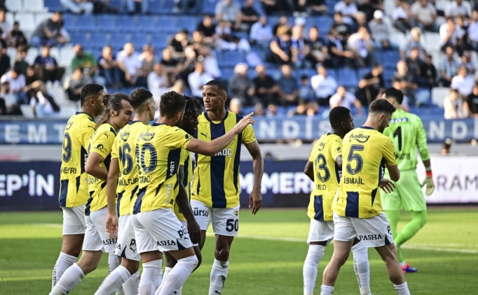 Fenerbahe'de derbi ncesi yldzlar forma iin savayor!