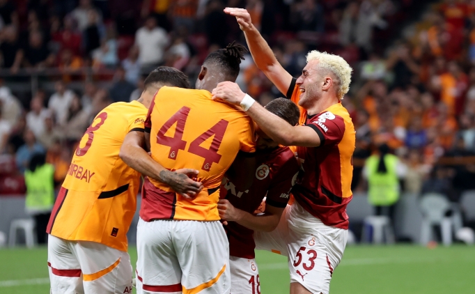 Galatasaray'n rakibinden bilet aklamas!