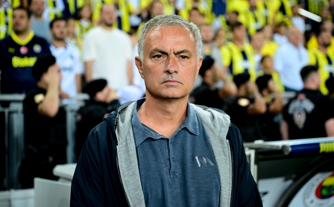 Jose Mourinho, basn toplantsna katlmad!