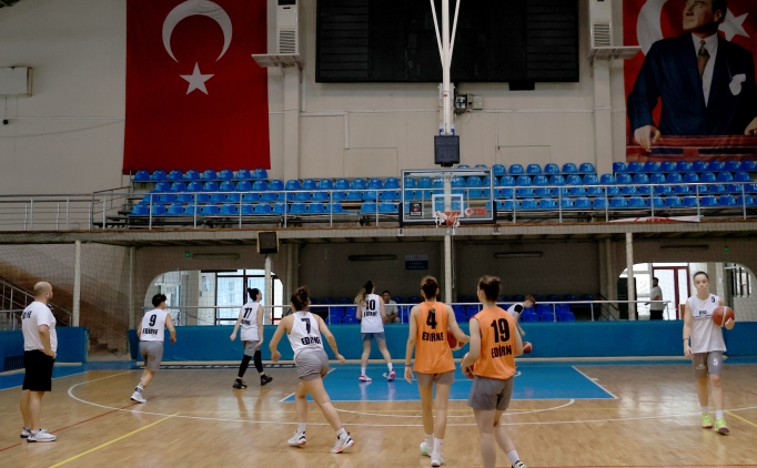 Edirne ekibi, kentte basketbol ruhunu canlandrd