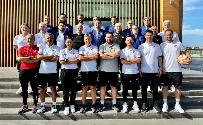 UEFA Pro Lisans programnn 2. yz yze eitimi sona erdi