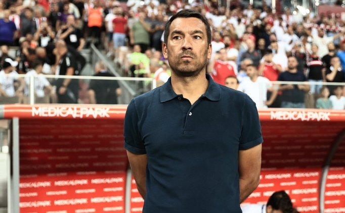 Giovanni van Bronckhorst: ''Oyuncularmz her eyi verecek''