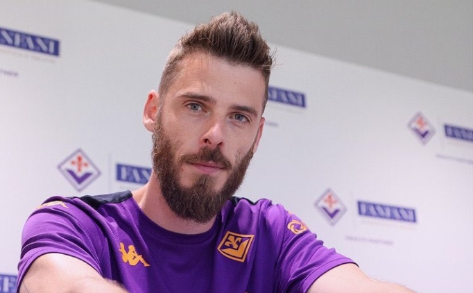 De Gea, resmen Fiorentina'da