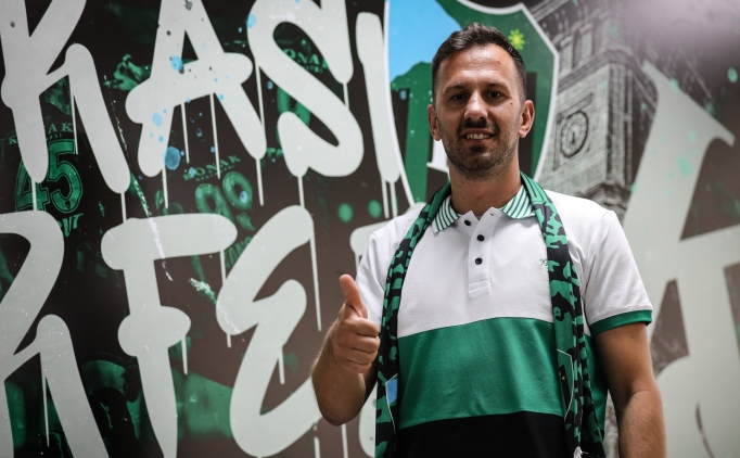 Kocaelispor, Mijo Caktas' kadrosuna katt