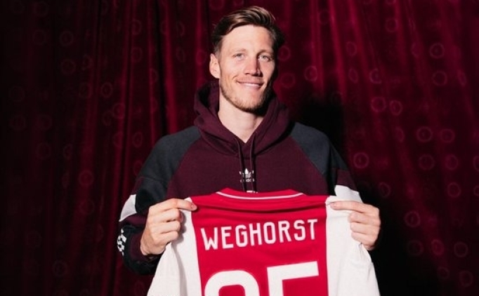 Ajax, Weghorst'u aklad!