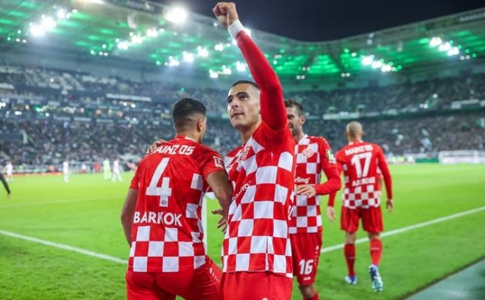 Davay kazanan El Ghazi'den Filistin'e destek!