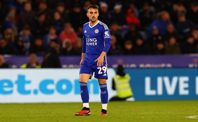 Yunus Akgn att Leicester City turlad