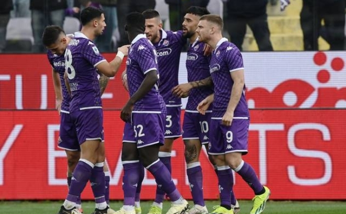 Fiorentina evinde Frosinone'ye gol oldu yad