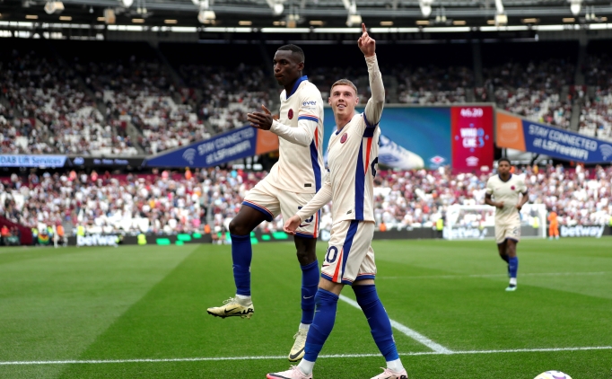 Chelsea'den 3 goll net galibiyet