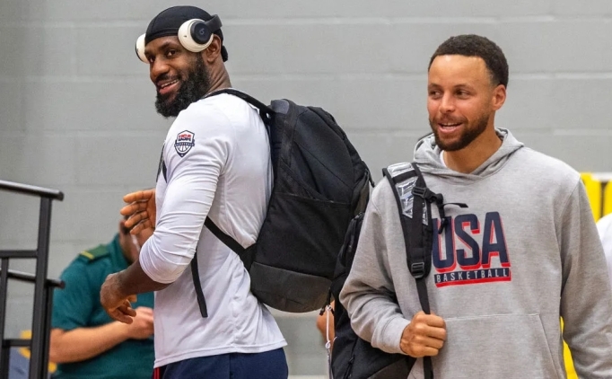 Curry: 'LeBron ile oynamak, tam da hayal ettiim gibi'