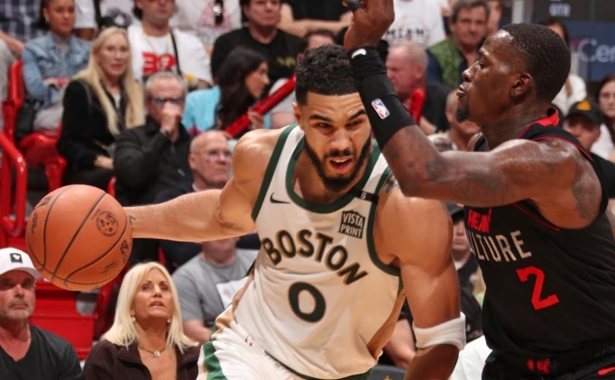 NBA'de Celtics, deplasmanda Heat'i yendi