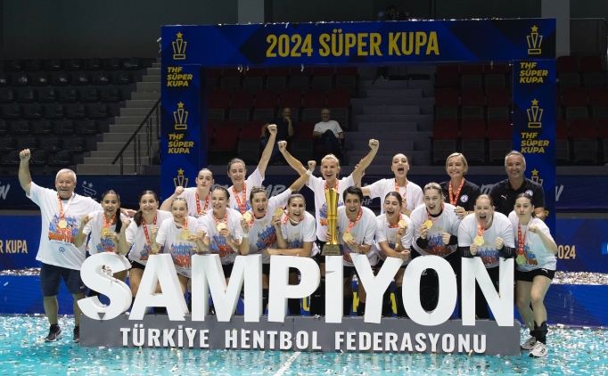 Yalkavakspor kupalar drtledi