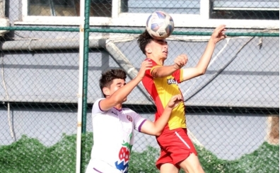 17 Ya Alt Trkiye Futbol ampiyonas balad