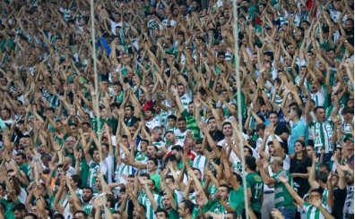 Bursaspor, taraftar rekoru krd!