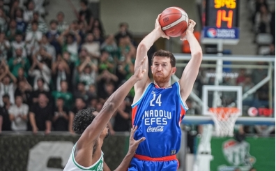 Anadolu Efes, Maccabi Playtika deplasmannda