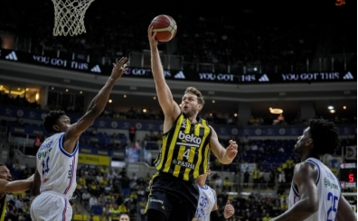 Fenerbahe Beko, EuroLeague'de zirvedeki yerini korudu